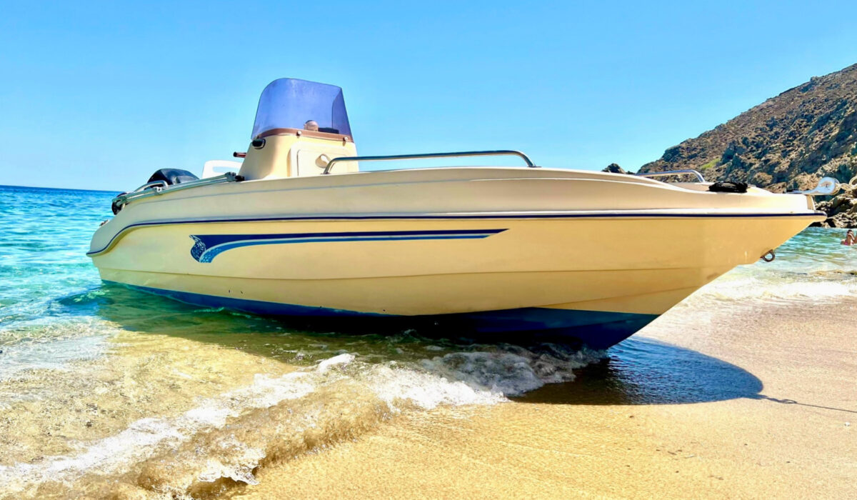 Rent a Boat Mykonos-IRA boat ready for private cruises.