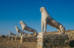 Read more about the article Delos Archaeological Cruise Guide for Mykonos
