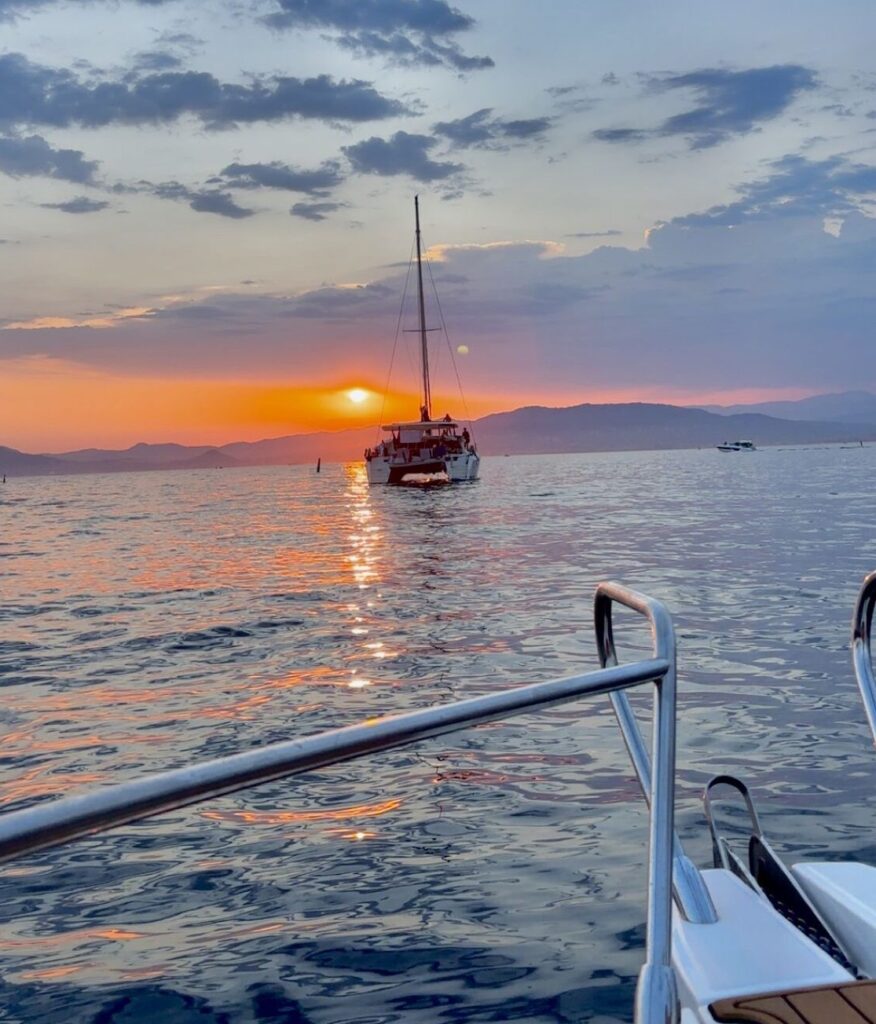 Mykonos Island Hopping Boat Tour