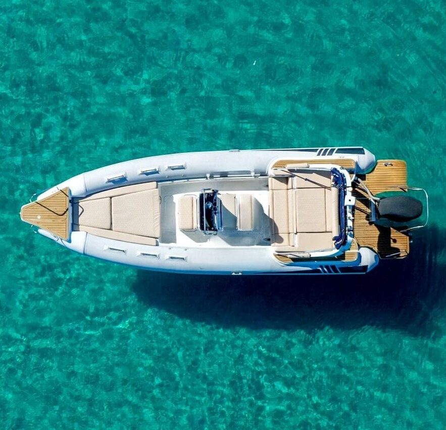 Rent a boat Mykonos