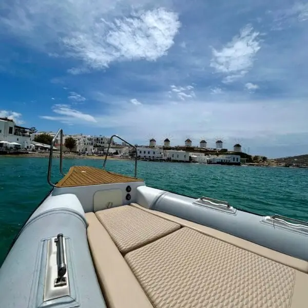 boat tours in Mykonos