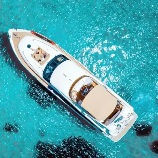 Luxury Yacht Charter in Mykonos